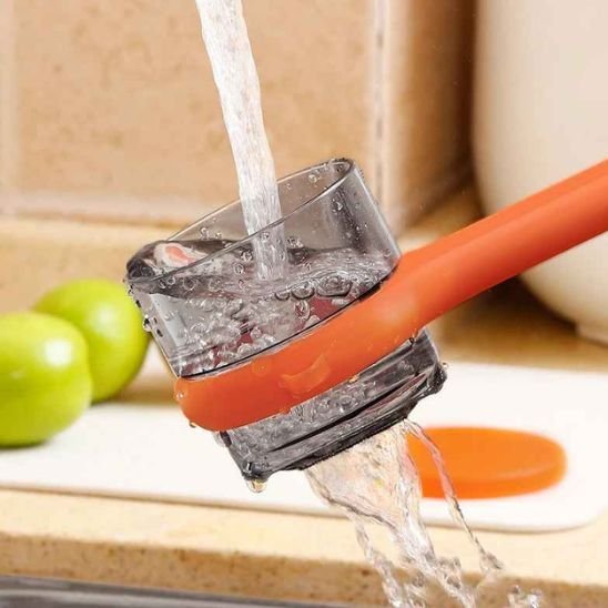 Système de drainage intégré de l'éplucheur à légumes multifonction - Cuisinezchezvous.com