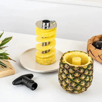 Éplucheur d'ananas en spirale Cuisinezchezvous.com