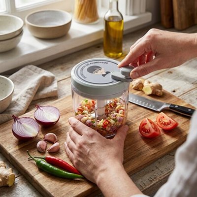 Mini hachoir manuel | Compact et rapide - Cuisinezchezvous.com