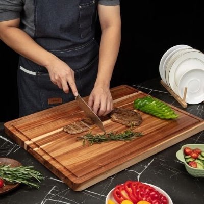 Planche a decouper | Bois Massif ChefBoard™ - Cuisinezchezvous.com