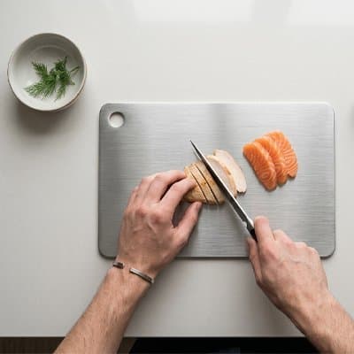 Planche de cuisine en inox facile à nettoyer pour la découpe saine,planche Chefboard .Cuisinezchezvous.com