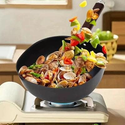 Poêle carrée en fer avec couvercle utilisation sur feu vif - Cuisinezchezvous.com