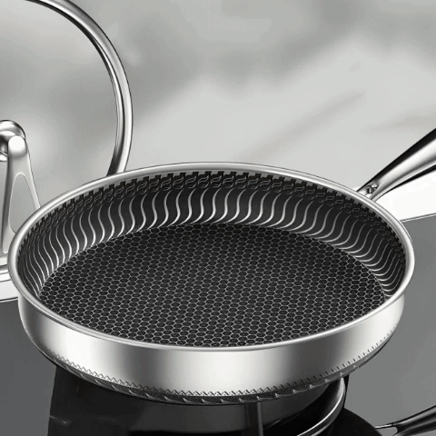 Poele HeatPro™ manche ergonomique résistant à la chaleur - Cuisinezchezvous.com