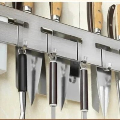 Porte couteau mural noir au design épuré pour cuisine - Cuisinezchezvous.com