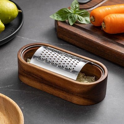 Râpe à Fromage ErgoSlice EasyCut™ | Acier Inox & Bois - Cuisinezchezvous.com