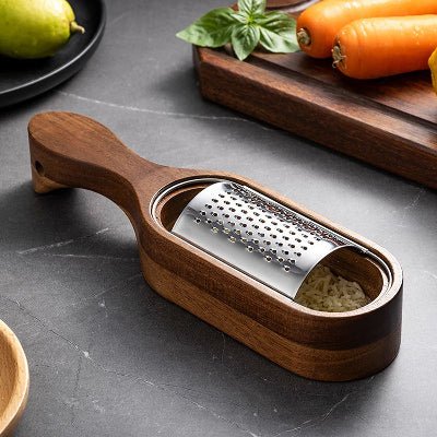 Râpe à Fromage ErgoSlice EasyCut™ | Acier Inox & Bois - Cuisinezchezvous.com