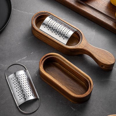 Râpe à Fromage ErgoSlice EasyCut™ | Acier Inox & Bois - Cuisinezchezvous.com